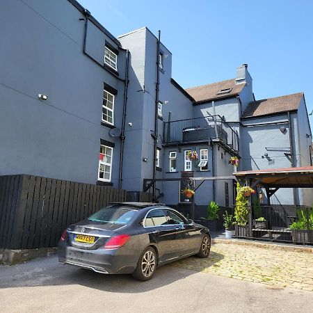 The Royal Oak Hotel ชาเปลอองเลฟริธ ภายนอก รูปภาพ